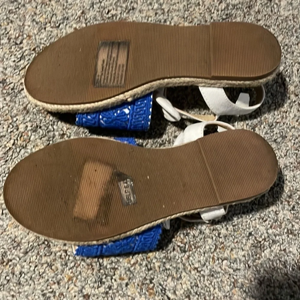 Janie and Jack Blue and White Sandals